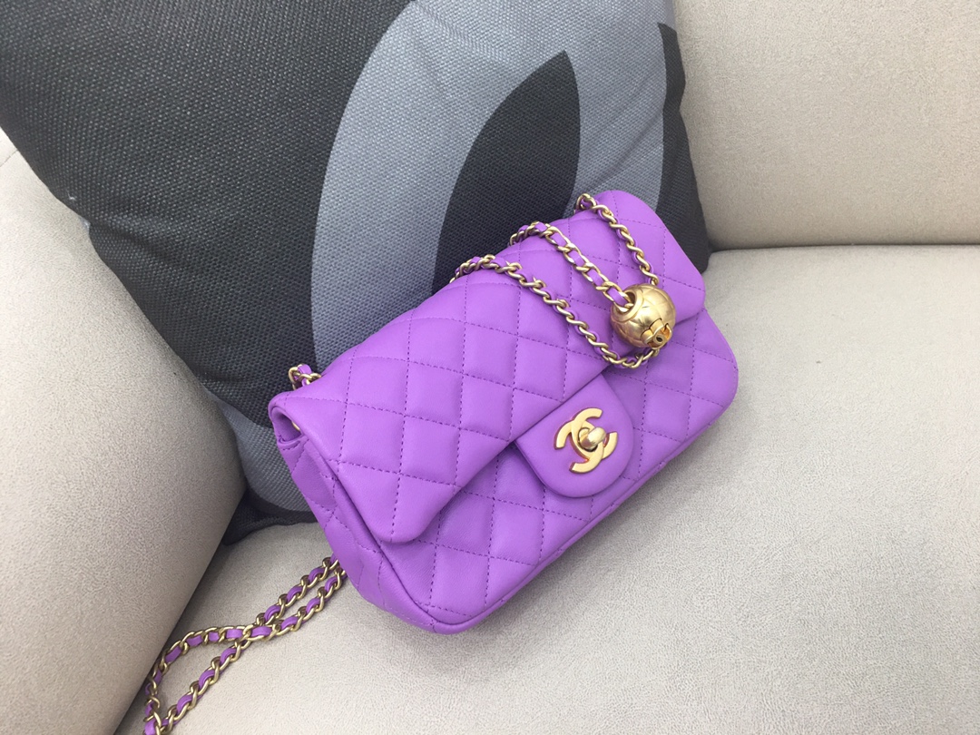 Small Classic Flap Lambskin Bag AS1787 Purple